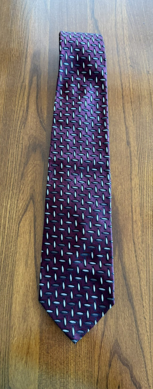 Fratelli Moda 100% Silk Necktie Tie Italy Burgundy Geometric Pattern